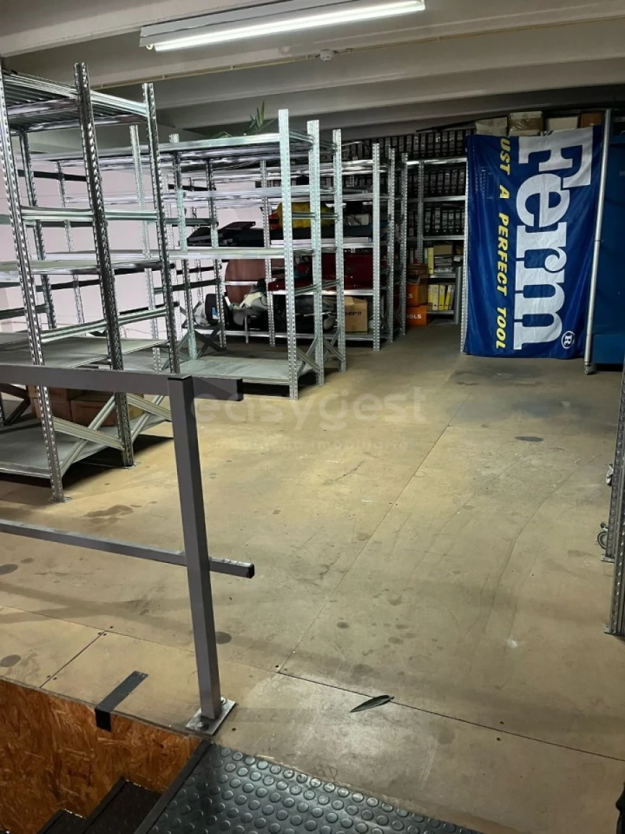 Armazém para Venda em Mafra Foto 13