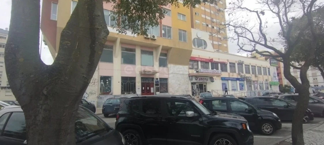 Loja para Venda em Amora Foto 4