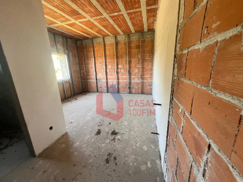 Quinta T3 para Venda em Atei Foto 18