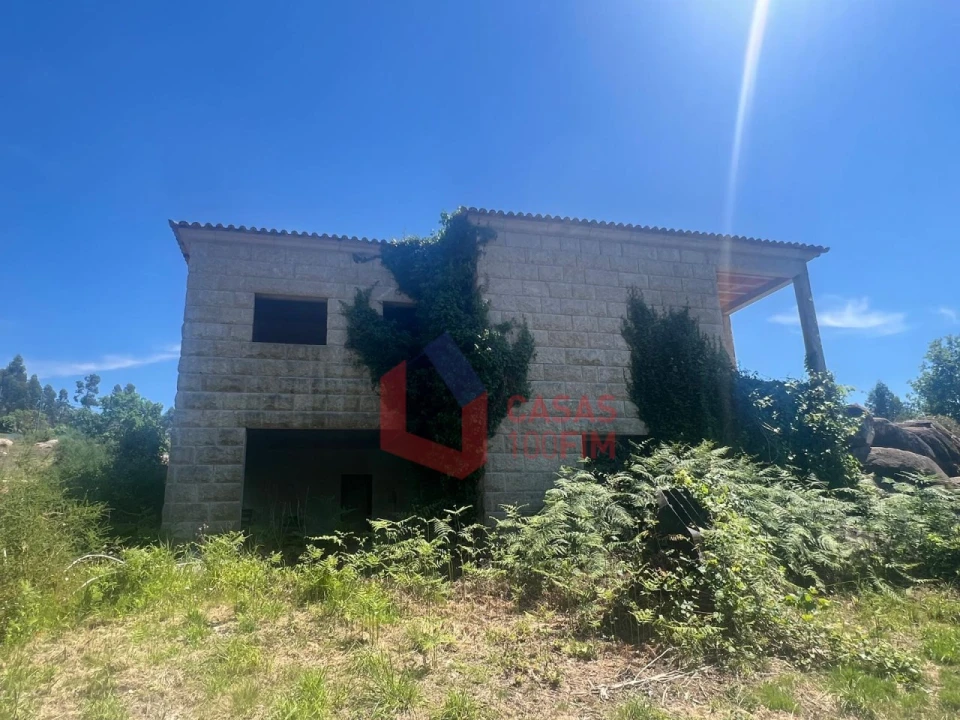 Quinta T3 para Venda em Atei Foto 25