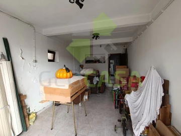 Moradia para Venda em Rio de Mouro