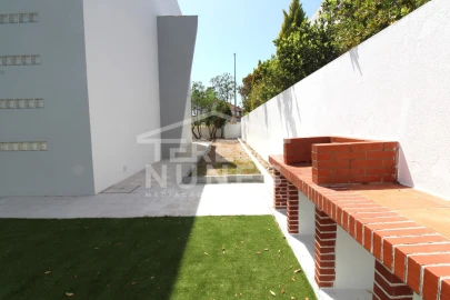 Moradia T3 para Venda em Sesimbra (Castelo)