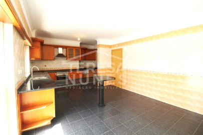 Moradia T3 para Venda em Sesimbra (Castelo)