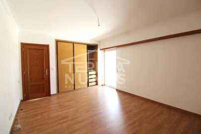 Moradia T3 para Venda em Sesimbra (Castelo)