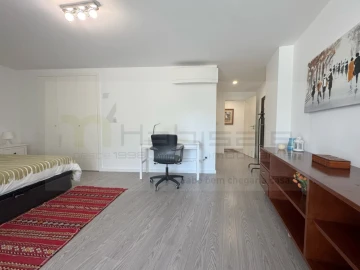 Apartamento T3 para Venda em Oeiras e São Julião da Barra, Paço de Arcos e Caxias