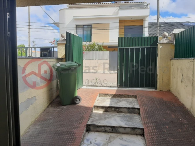 Loja para Venda em Corroios Foto 15