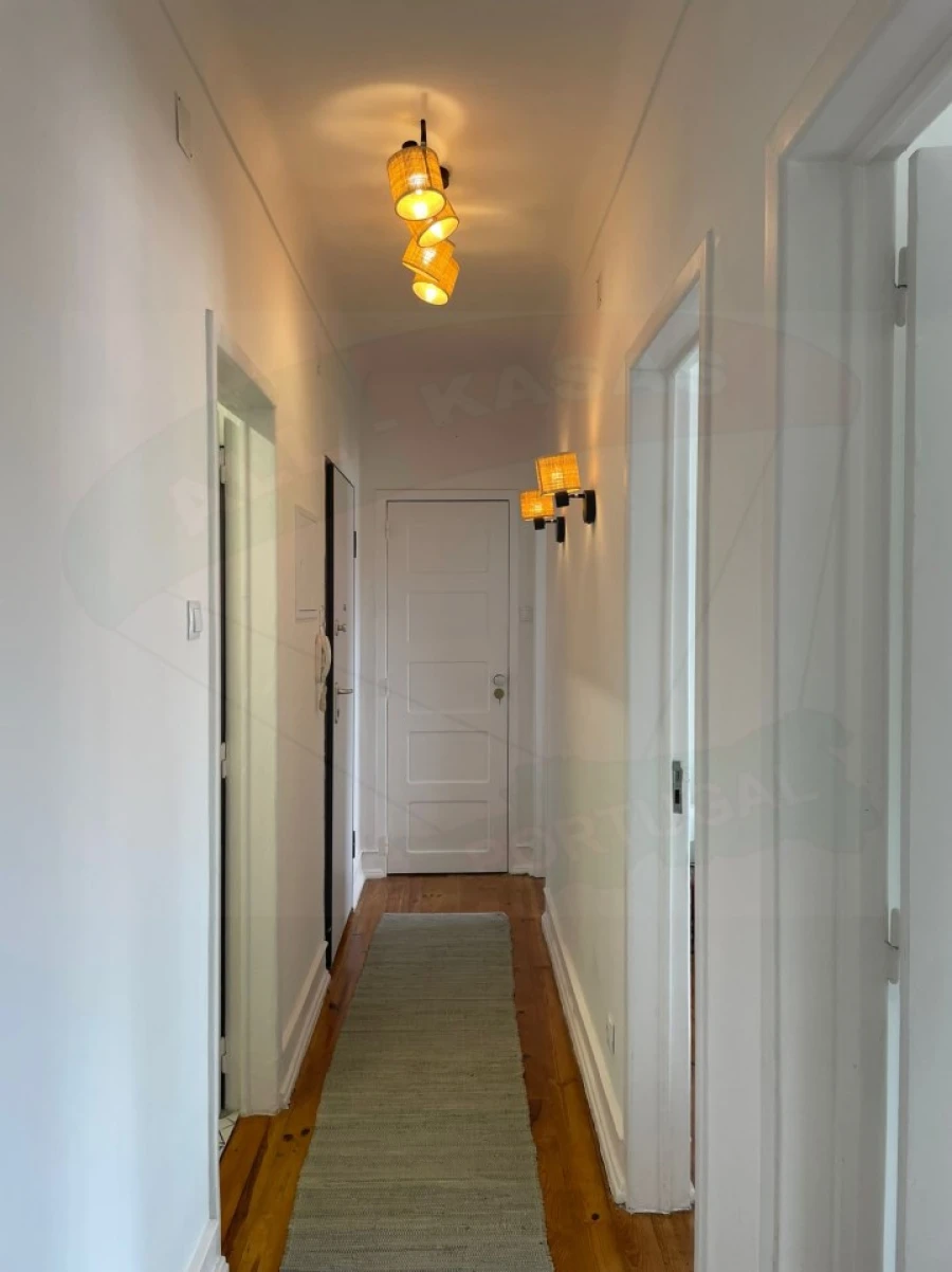 Apartamento T2 para Arrendamento em Mina de Água Foto 8