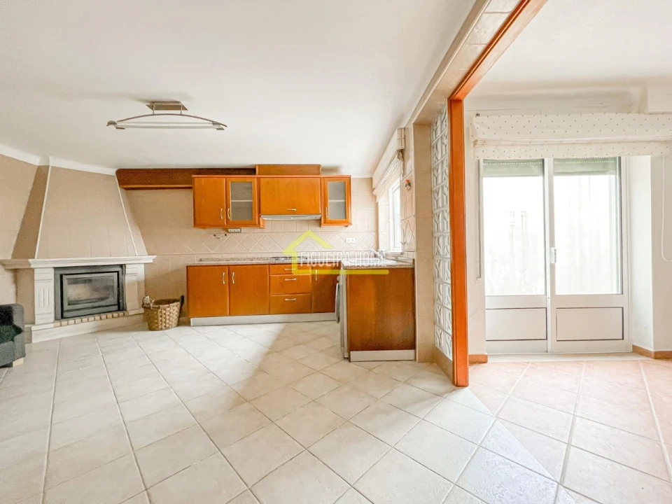 Moradia T4 para Venda em Abrunheira, Verride e Vila Nova da Barca Foto 21