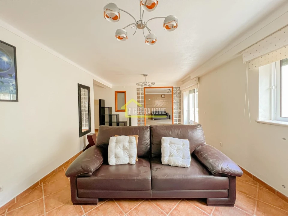 Moradia T4 para Venda em Abrunheira, Verride e Vila Nova da Barca Foto 27