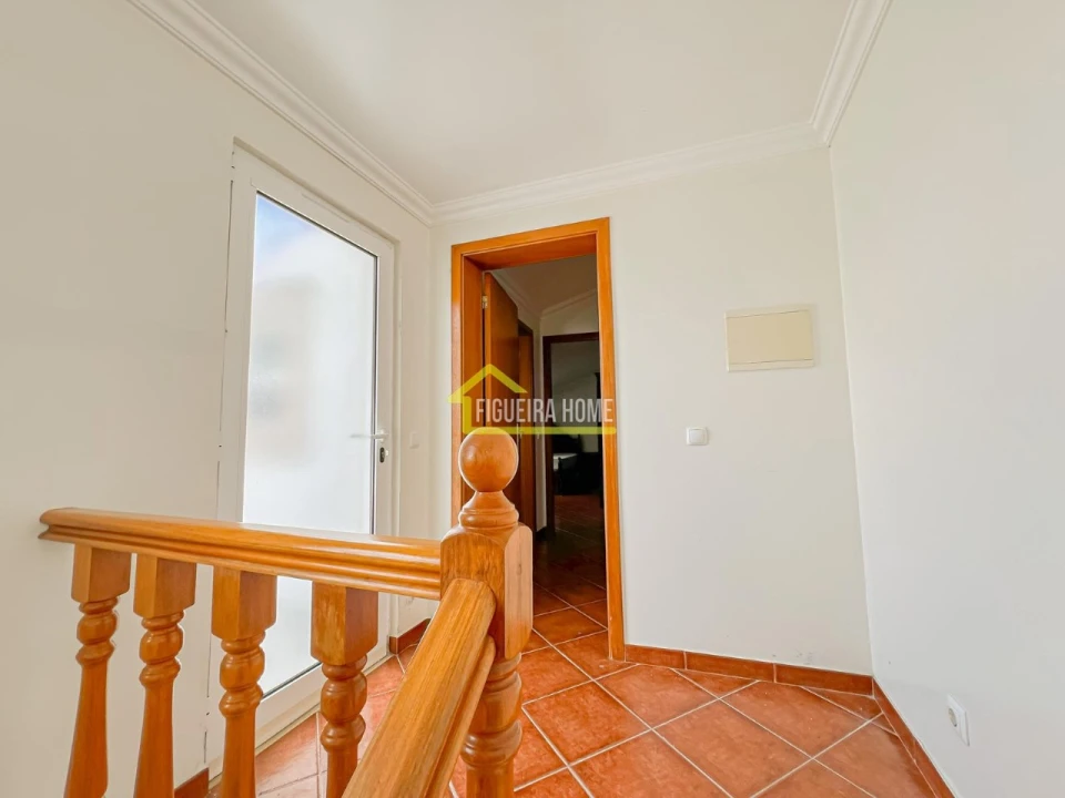 Moradia T4 para Venda em Abrunheira, Verride e Vila Nova da Barca Foto 38