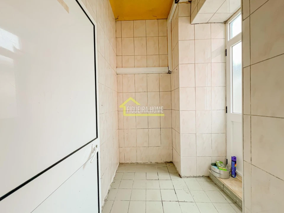 Moradia T4 para Venda em Abrunheira, Verride e Vila Nova da Barca Foto 59