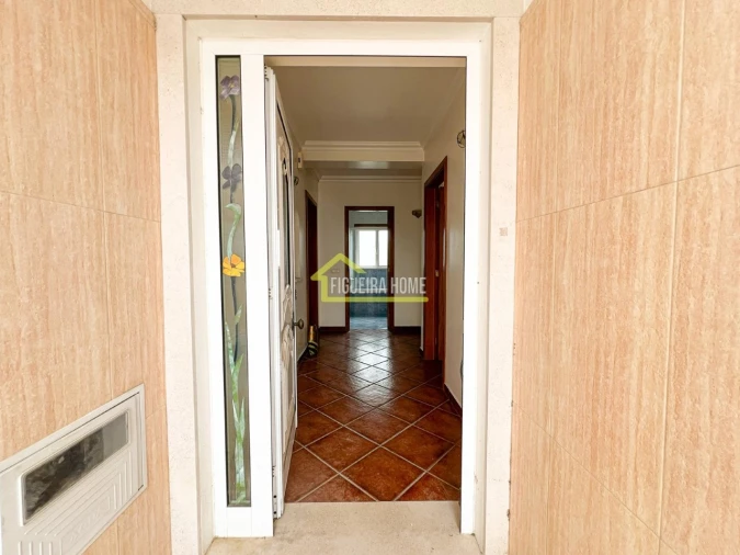 Moradia T4 para Venda em Abrunheira, Verride e Vila Nova da Barca Foto 3