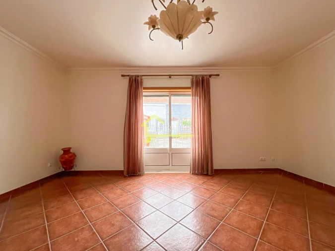 Moradia T4 para Venda em Abrunheira, Verride e Vila Nova da Barca Foto 11
