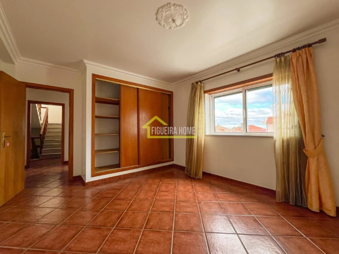 Moradia T4 para Venda em Abrunheira, Verride e Vila Nova da Barca Foto 13