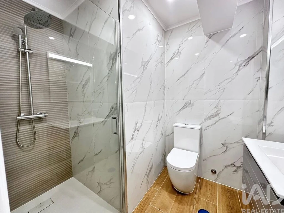 Apartamento T3 para Venda em Santa Maria Maior Foto 8