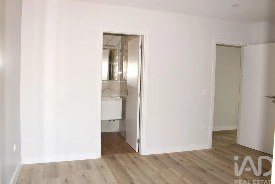 Apartamento T3 para Venda em Santa Maria Maior Foto 15