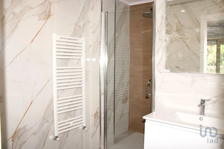 Apartamento T3 para Venda em Santa Maria Maior Foto 13