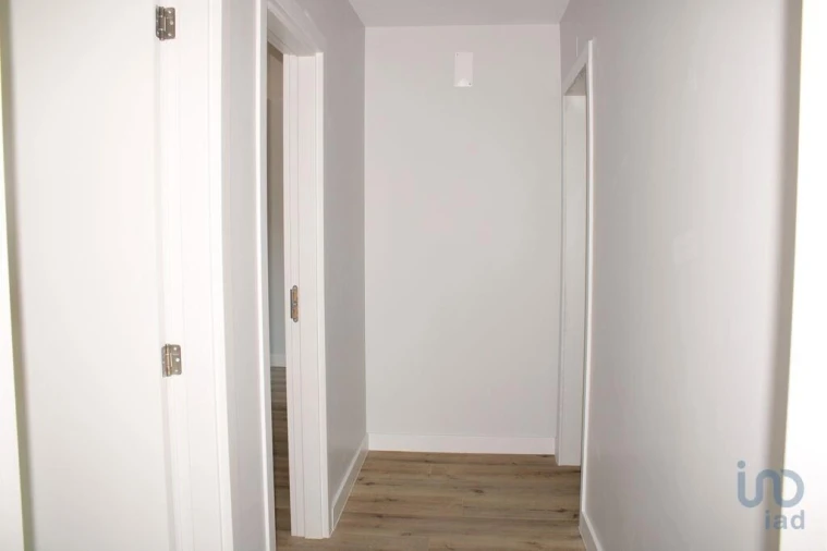 Apartamento T3 para Venda em Santa Maria Maior Foto 8