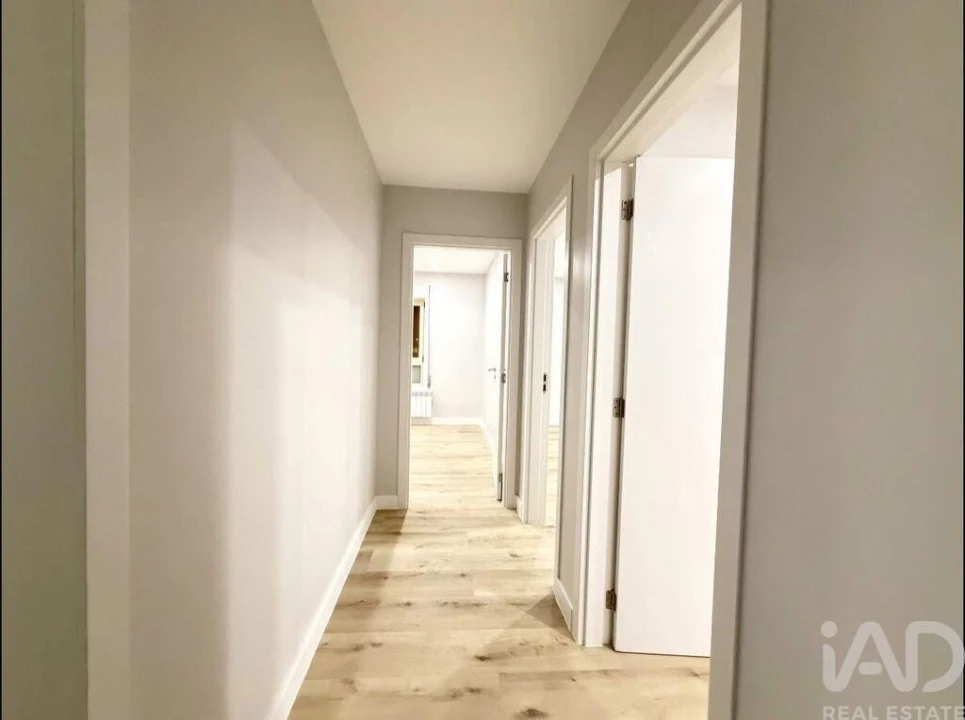 Apartamento T3 para Venda em Santa Maria Maior Foto 6