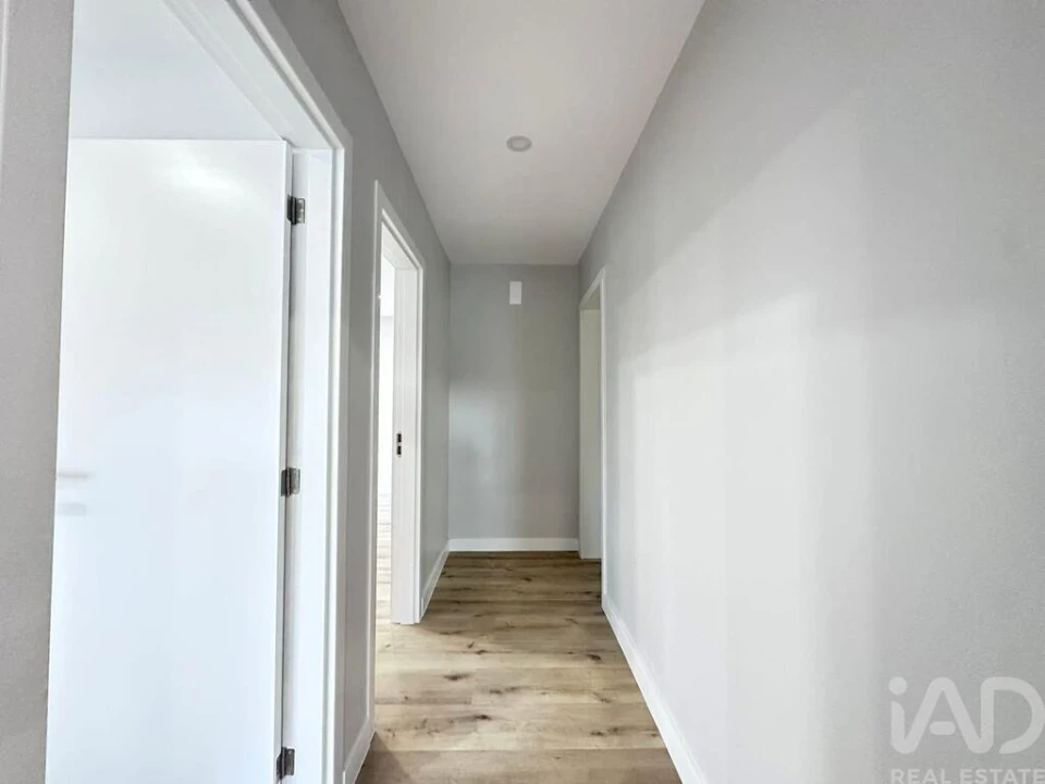 Apartamento T3 para Venda em Santa Maria Maior Foto 15