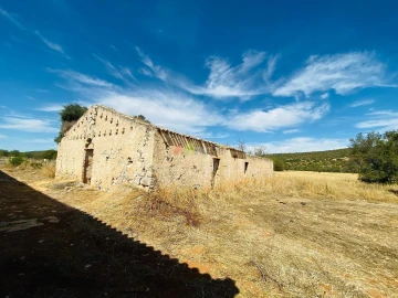 Quinta T5 para Venda em Querença, Tôr e Benafim