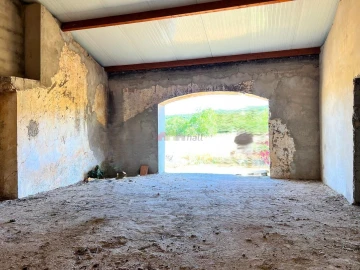 Quinta T5 para Venda em Querença, Tôr e Benafim