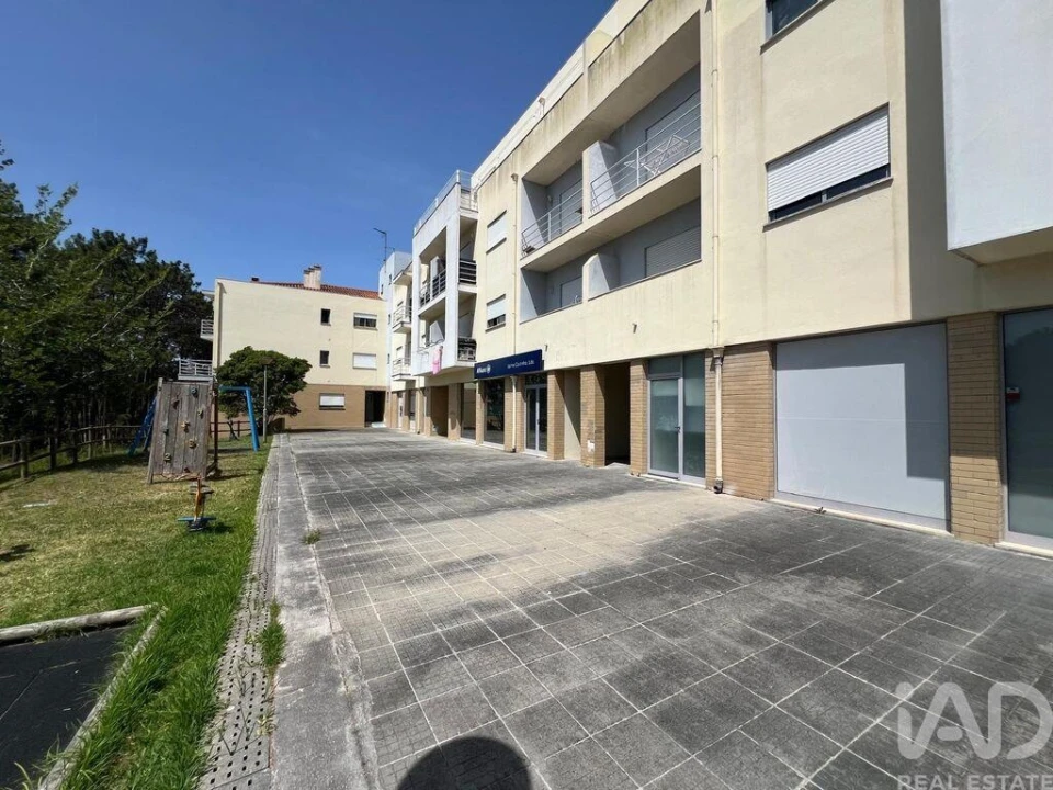 Apartamento T2 para Arrendamento em Pataias e Martingança Foto 23