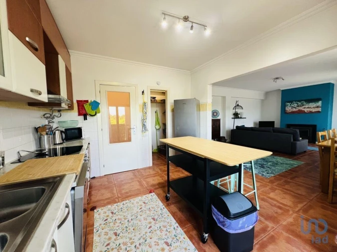 Apartamento T2 para Arrendamento em Pataias e Martingança Foto 1