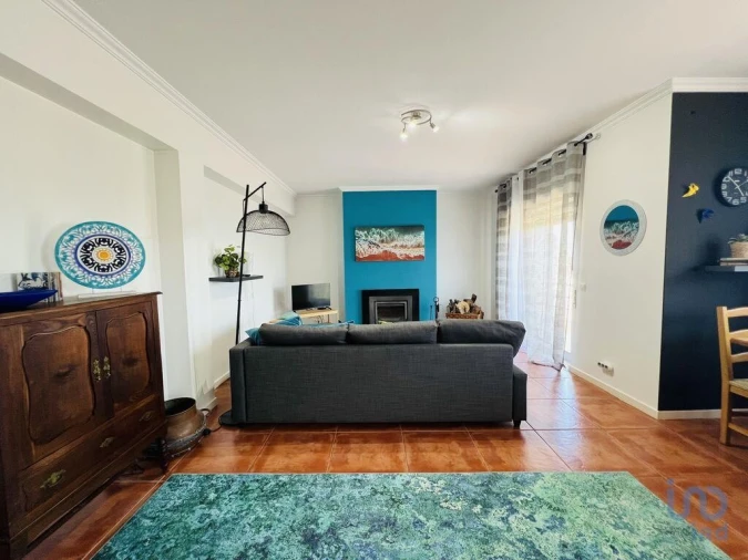 Apartamento T2 para Arrendamento em Pataias e Martingança Foto 7