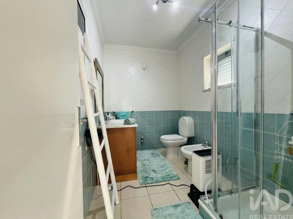 Apartamento T2 para Arrendamento em Pataias e Martingança Foto 13