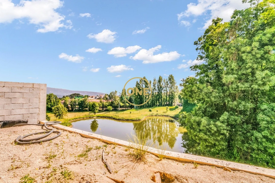 Moradia T3 para Venda em Louredo Foto 50