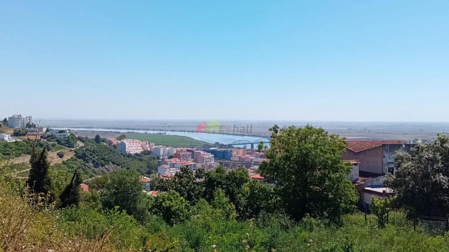 Terreno para Venda em Vila Franca de Xira Foto 2