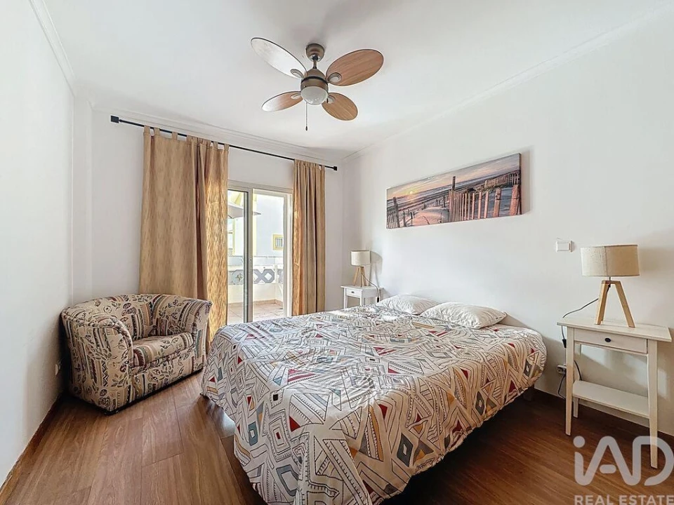 Apartamento T1 para Venda em Porto Santo Foto 8