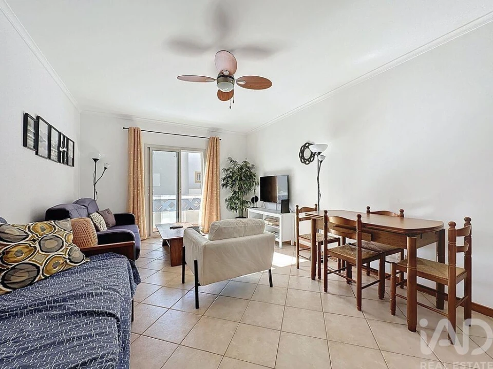 Apartamento T1 para Venda em Porto Santo Foto 7