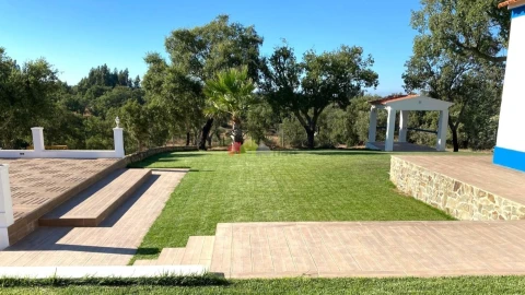 Quinta T4 para Venda em Grândola e Santa Margarida da Serra
