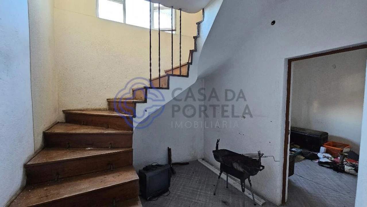 Moradia T10 para Venda em Lagares e Figueira Foto 38