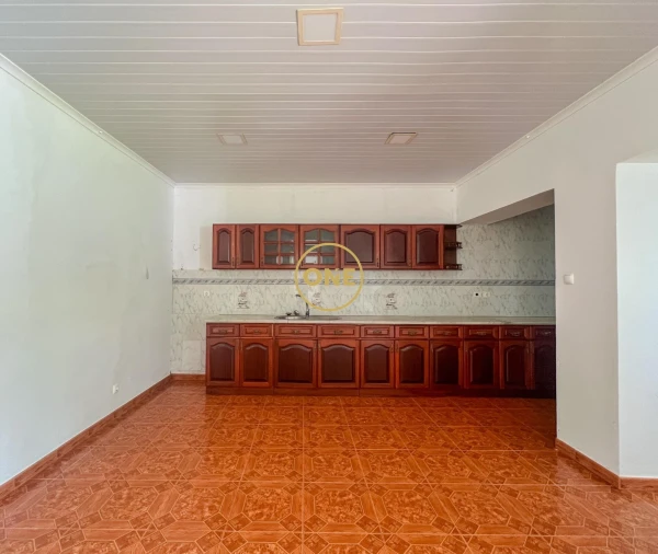 Moradia T4 para Venda em Agua de Pau Foto 22