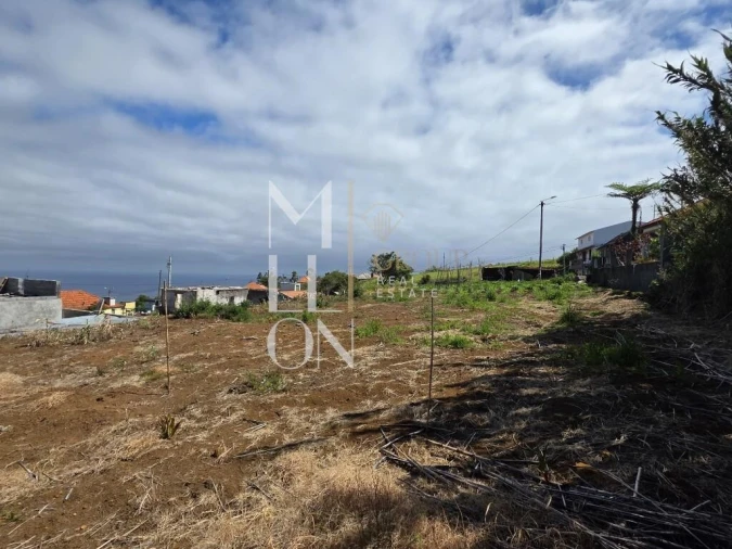 Moradia T3 para Venda em Ponta do Pargo Foto 11