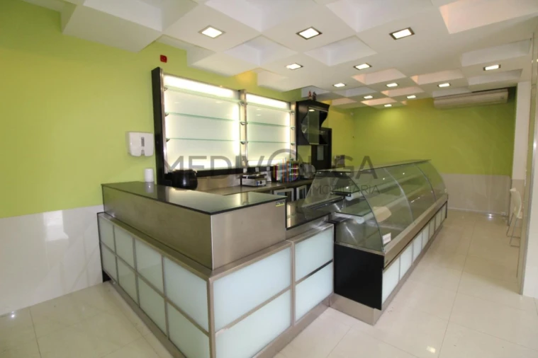 Loja para Venda em Recardães e Espinhel Foto 6