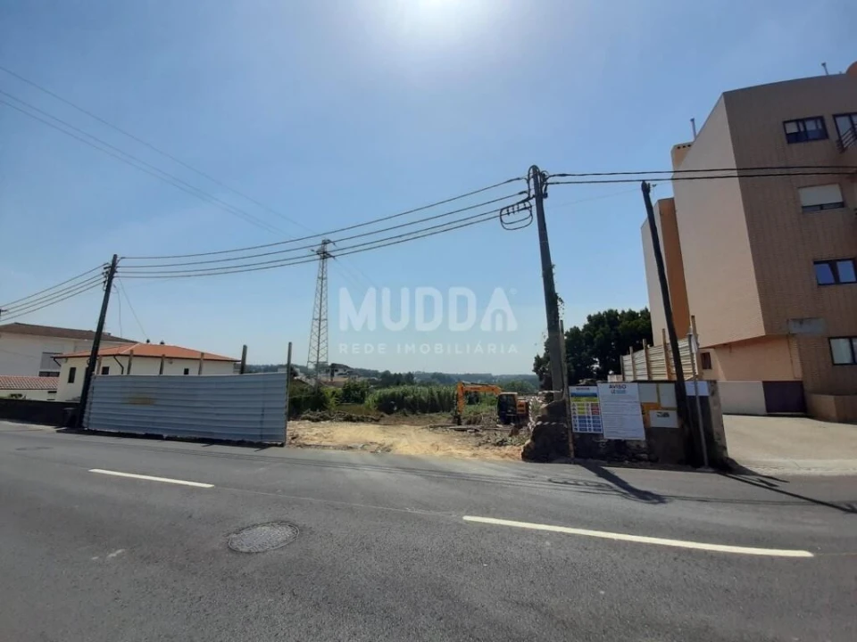 Apartamento T1 para Venda em São Felix da Marinha Foto 11