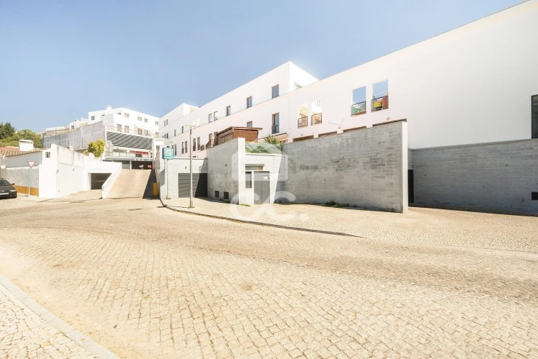 Garagem para Venda em Évora (São Mamede, Sé, São Pedro e Santo Antão) Foto 6