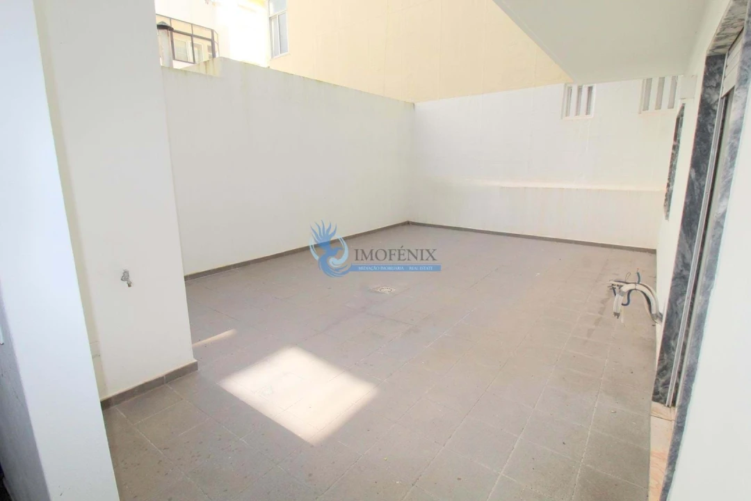 Apartamento T3 para Venda em Albufeira e Olhos de Água Foto 5