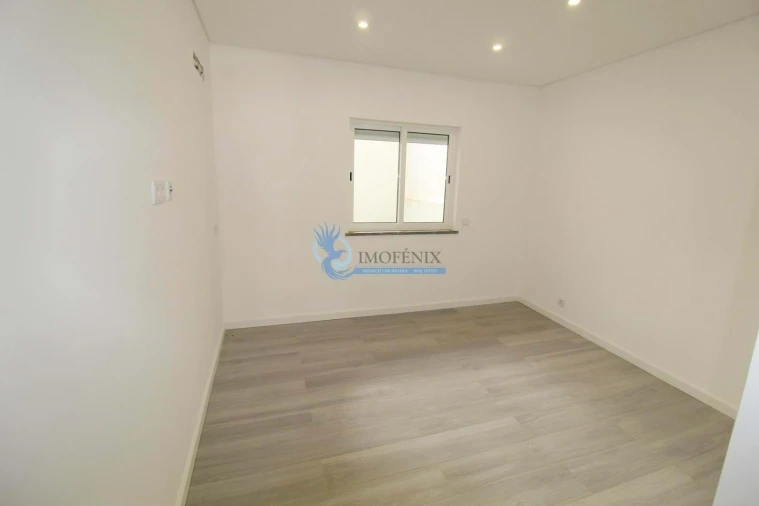 Apartamento T3 para Venda em Albufeira e Olhos de Água Foto 12