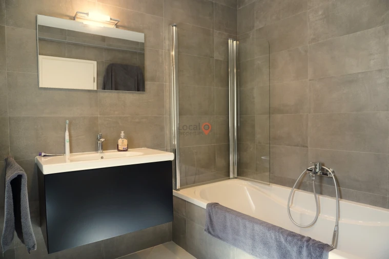 Moradia T2 para Venda em Odiaxere Foto 22