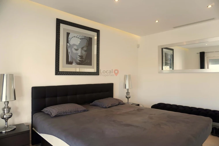 Moradia T2 para Venda em Odiaxere Foto 19