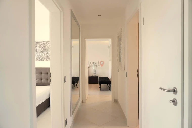 Moradia T2 para Venda em Odiaxere Foto 17