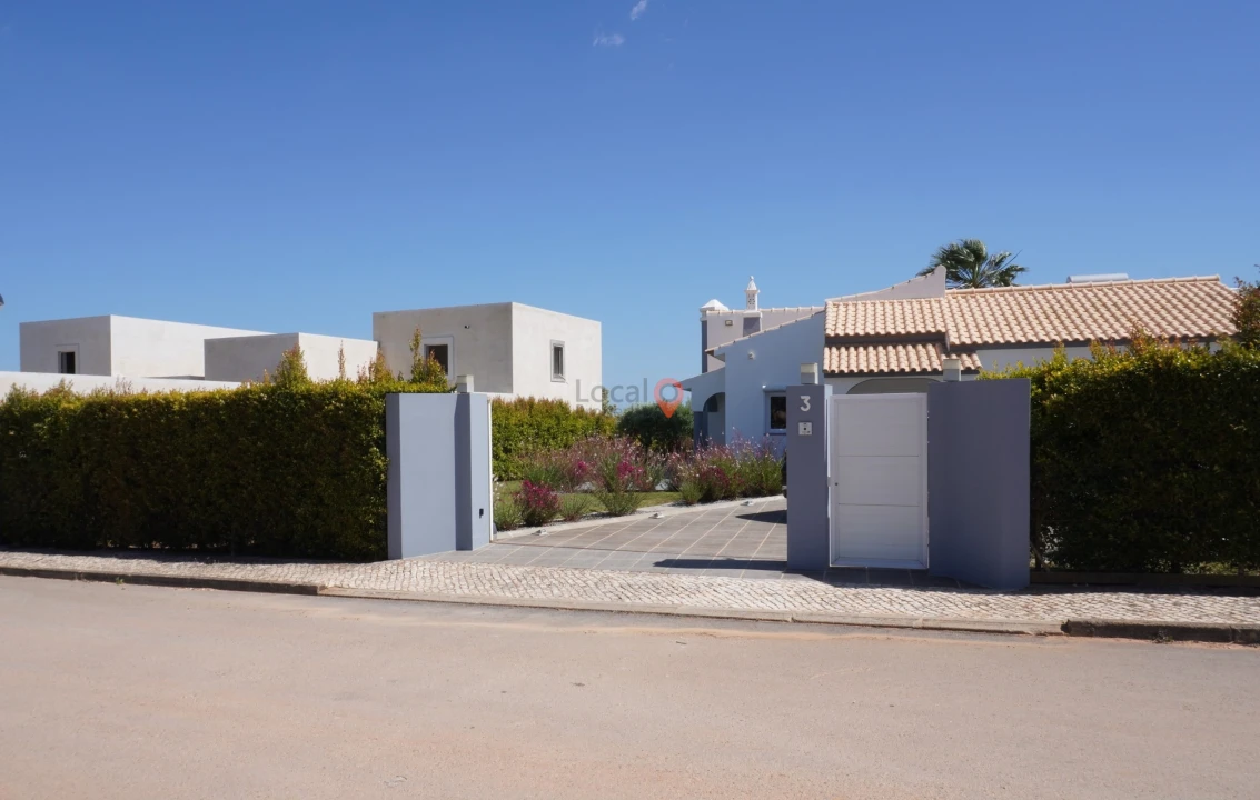 Moradia T2 para Venda em Odiaxere Foto 35