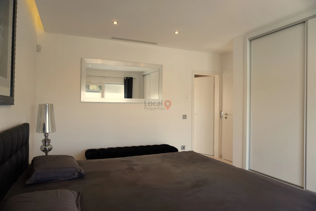 Moradia T2 para Venda em Odiaxere Foto 20