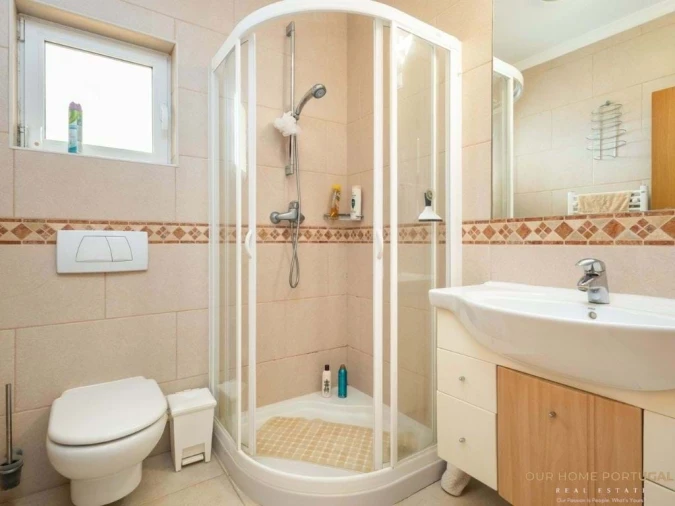 Apartamento T2 para Venda em Estômbar e Parchal Foto 8