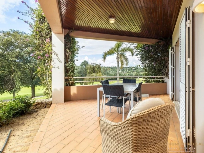 Apartamento T2 para Venda em Estômbar e Parchal Foto 12